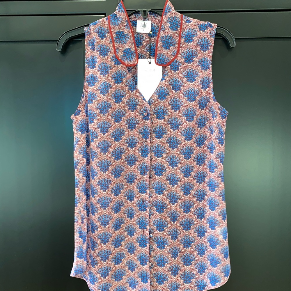 Fan Blouse - Picture 2 of 2